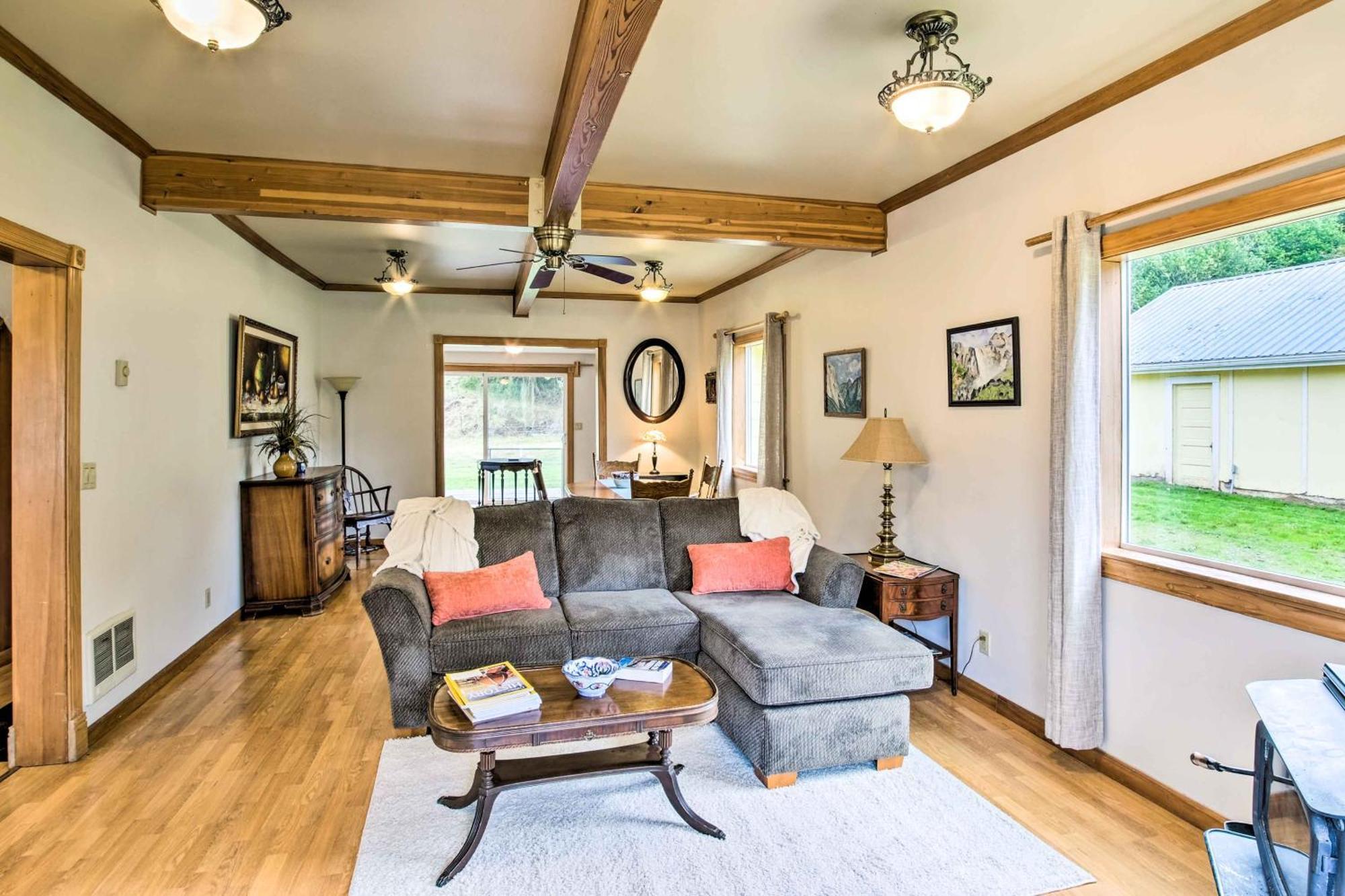 Quaint Coquille Getaway Near Beaches And Parks! エクステリア 写真