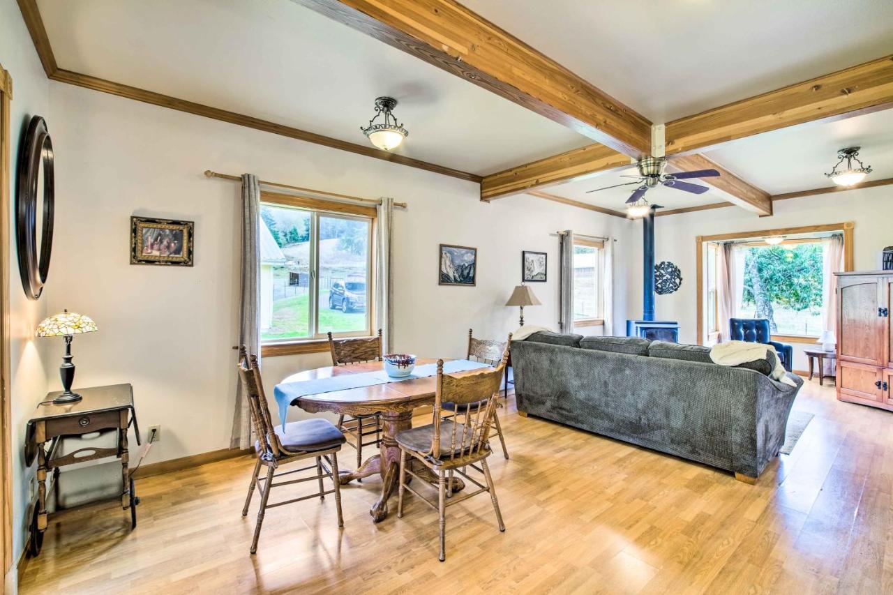 Quaint Coquille Getaway Near Beaches And Parks! エクステリア 写真